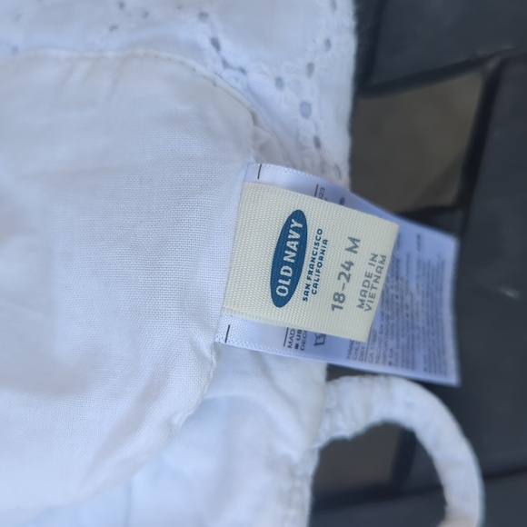 Baby Gap and old navy summer hats - Picture 4 of 4